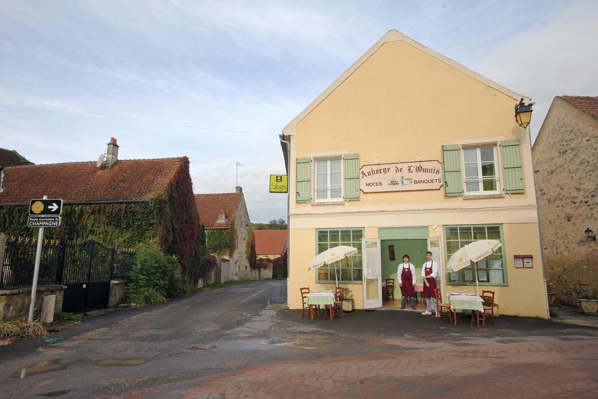 Auberge De L'Omois Baulne-en-Brie Екстериор снимка