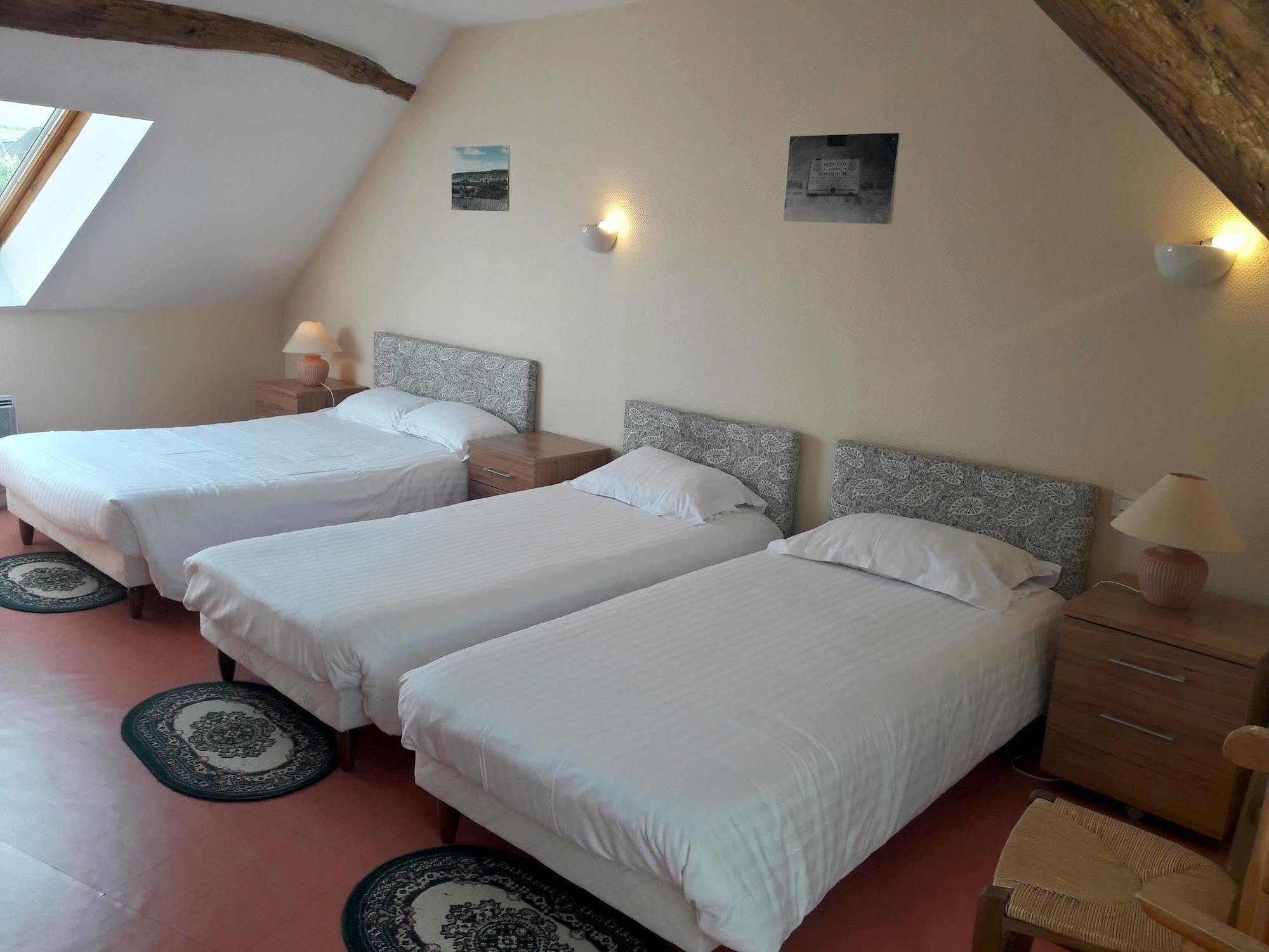 Auberge De L'Omois Baulne-en-Brie Екстериор снимка